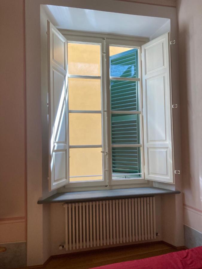 Puccini'S Home, Elegant Apartment In Piazza Puccini Lucca Exterior photo